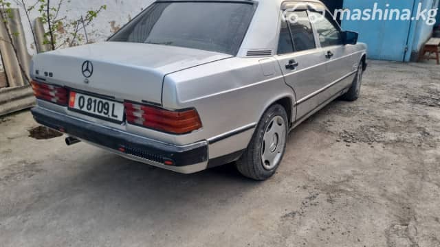Mercedes-Benz 190 (W201) 1.8 MT