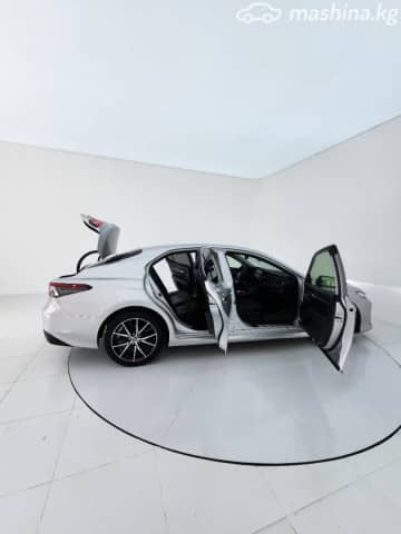 Toyota Camry (Japan) XV70 рестайлинг 2.5hyb AT