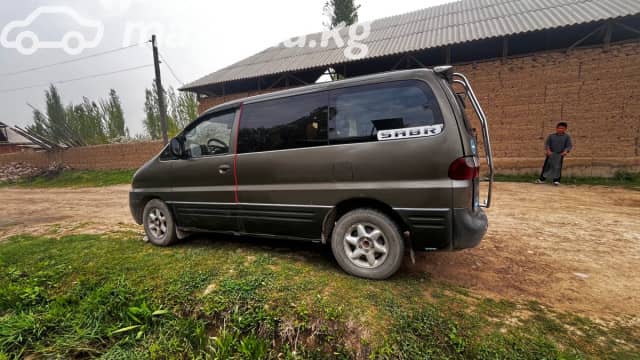 Hyundai Starex (H-1) I 2.5d MT