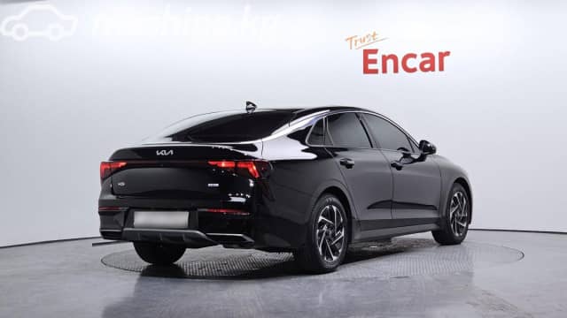 Kia K5 III Рестайлинг 2.0hyb AT