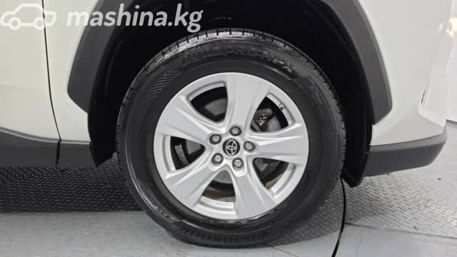 Toyota RAV4 V (XA50) 2.5 AT