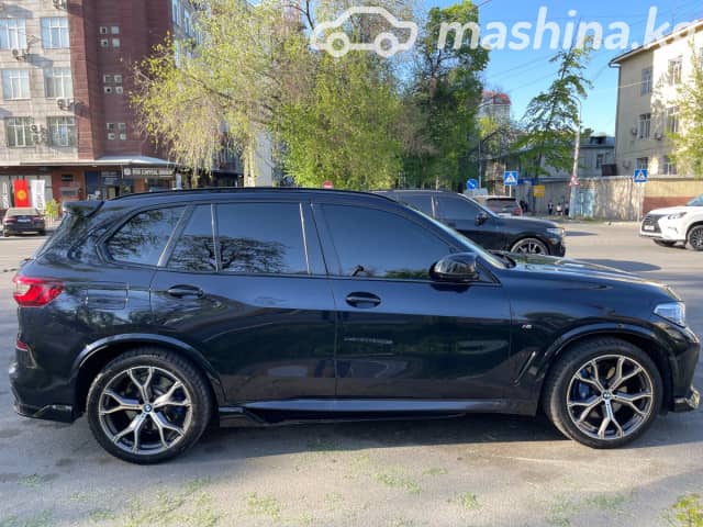 BMW X5 IV (G05/G18) 40i 3.0 AT 4WD
