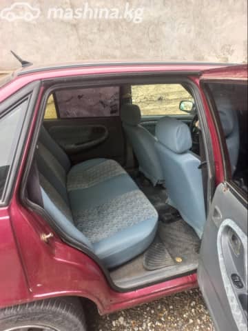 Daewoo Nexia I 1.5 MT