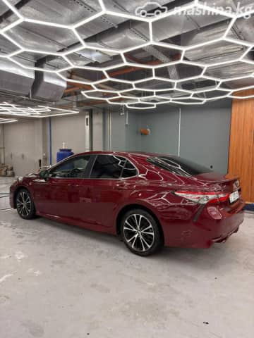 Toyota Camry VIII (XV70) 2.5 AT