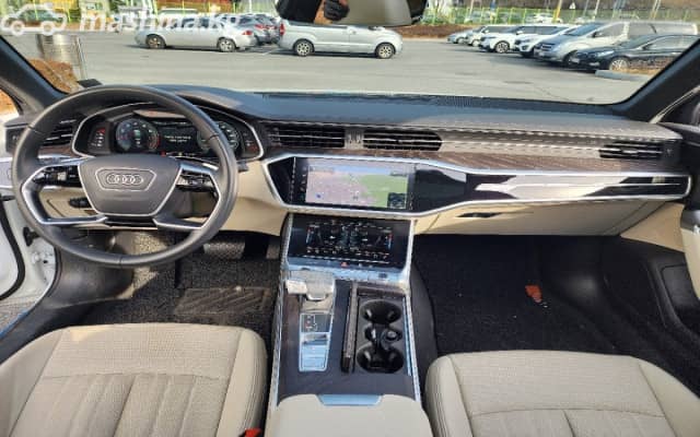 Audi A6 V (C8) 45 TFSI 2.0 AMT