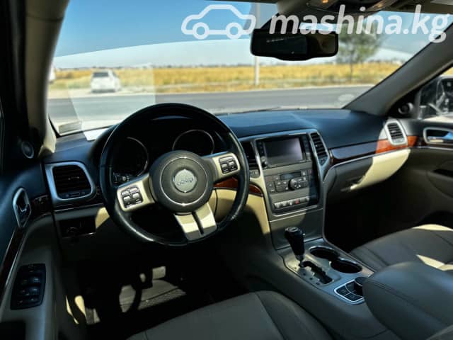 Jeep Grand Cherokee IV (WK2) 5.7 AT 4WD
