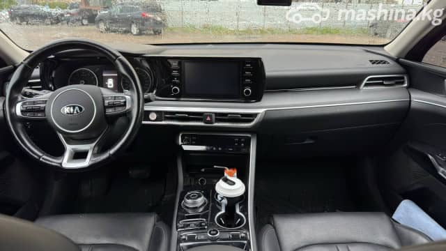 Kia K5 III LPi 2.0 AT