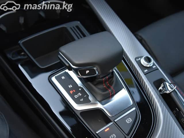 Audi A4 V (B9) Рестайлинг 45 TFSI 2.0 AMT 4WD