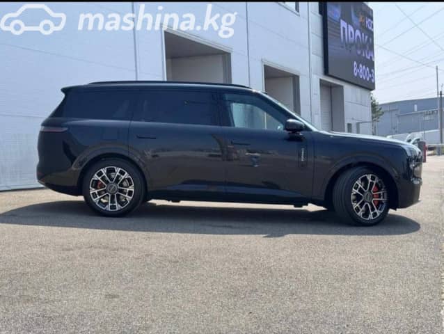 Lynk & Co 900 2.0hyb AT 4WD