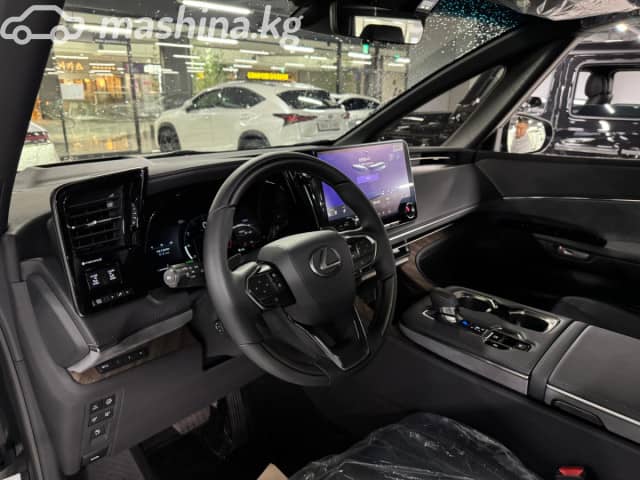 Lexus LM II 500h 2.4hyb AT 4WD