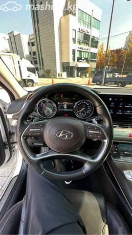 Hyundai Grandeur VI Рестайлинг 2.4hyb AT
