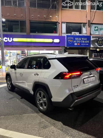 Toyota RAV4 V (XA50) 2.5hyb CVT 4WD