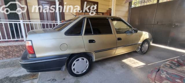 Daewoo Nexia I 1.5 MT
