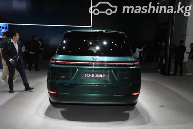 LiXiang L9 Рестайлинг 1.5hyb AT 4WD