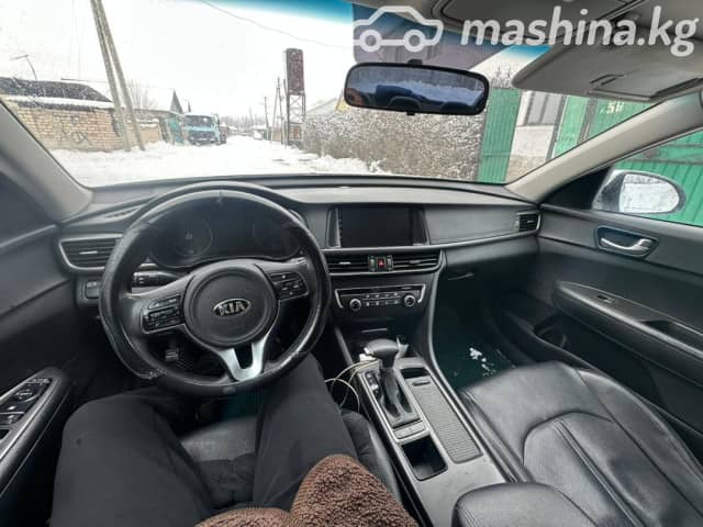Kia K5 II 2.0 AT