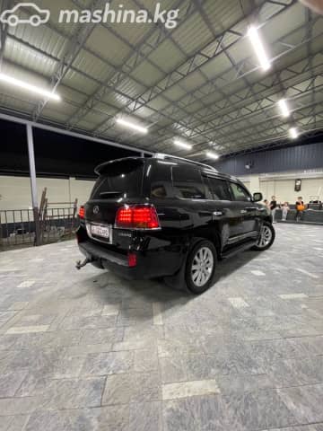 Lexus LX III 570 5.7 AT 4WD