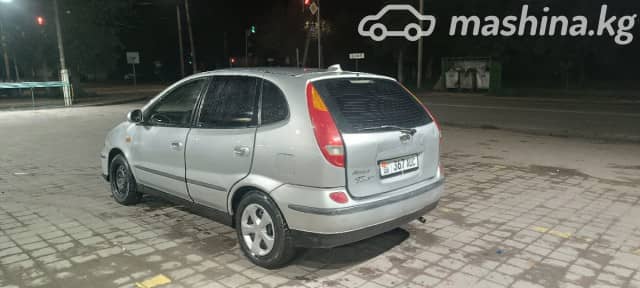 Nissan Almera Tino 1.8 AT