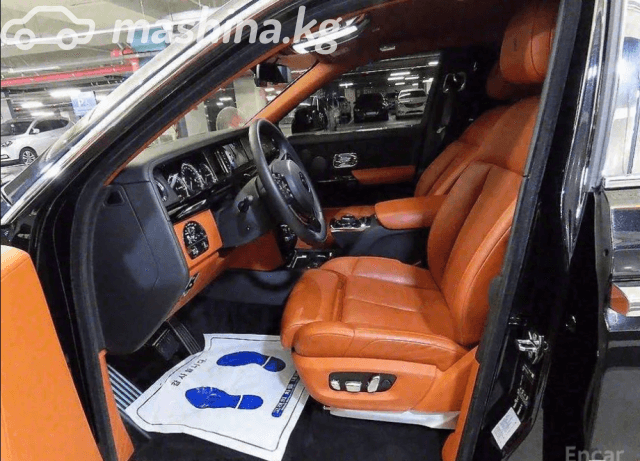 Rolls-Royce Phantom VII Long 6.8 AT