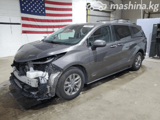 Toyota Sienna IV 2.5hyb AT 4WD