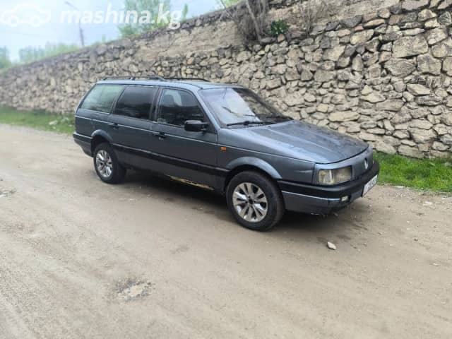 Volkswagen Passat B3 1.8 MT