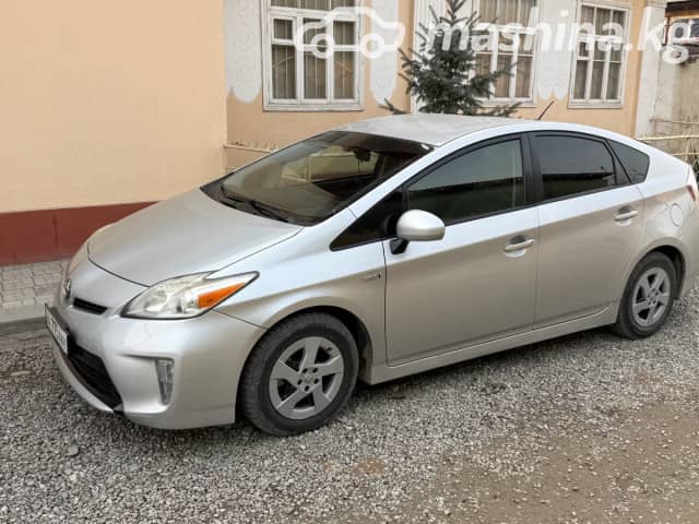 Toyota Prius III Рестайлинг (XW30) 1.8hyb AT
