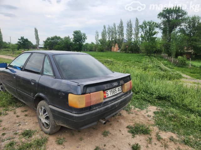 Audi 80 IV (B3) 1.8 MT