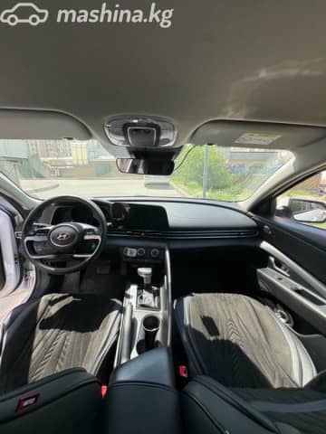 Hyundai Avante VII