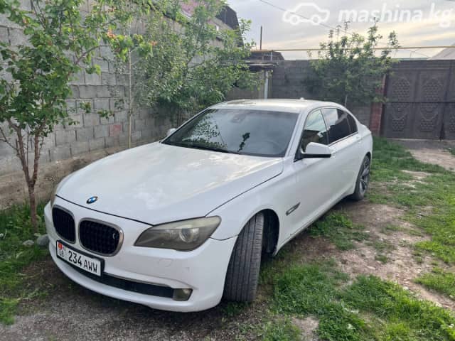 BMW 7 серии V (F01/F02/F04) 750Li 4.4 AT