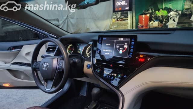 Toyota Camry (Japan) XV70 рестайлинг 2.5hyb AT