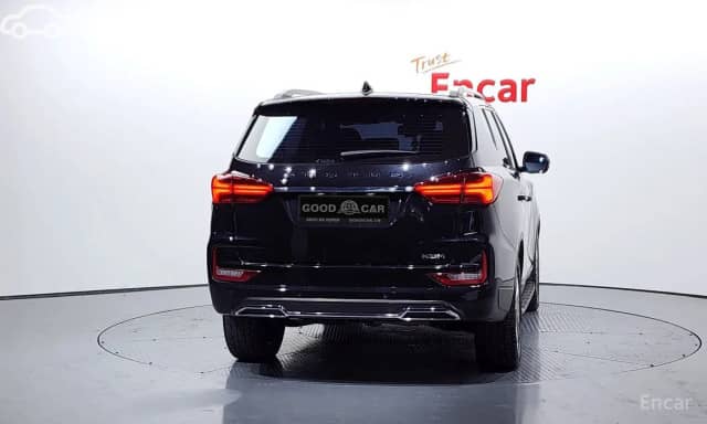 SsangYong Rexton IV Рестайлинг 2.2d AT 4WD