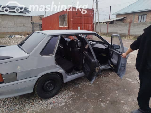 ВАЗ (Lada) 2115 2115-20 1.5 MT