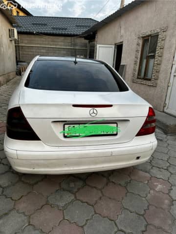Mercedes-Benz E-Класс III (W211, S211) 220 2.2d AT
