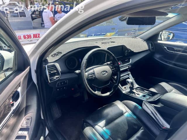 Hyundai Grandeur VI 3.0 AT
