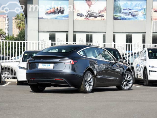 Tesla Model 3 I Рестайлинг Performance Electro AT 4WD