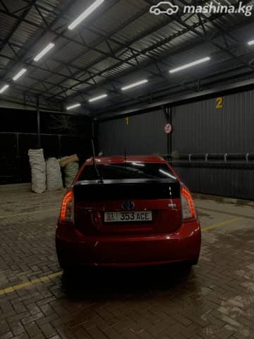 Toyota Prius III Рестайлинг (XW30) Plug-in Hybrid 1.8hyb AT