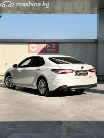 Toyota Camry VIII (XV70) 2.5hyb CVT