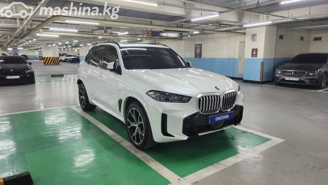 BMW X5 IV (G05/G18) Рестайлинг 40i 3.0 AT 4WD