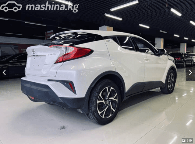 Toyota C-HR I Рестайлинг 2.0 CVT