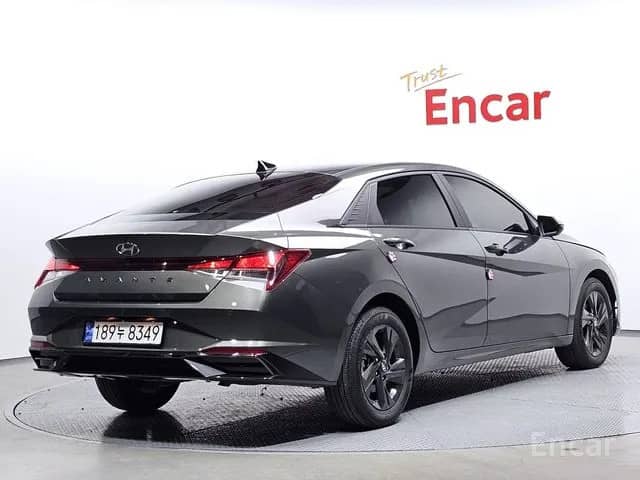 Hyundai Avante VII 1.6 CVT