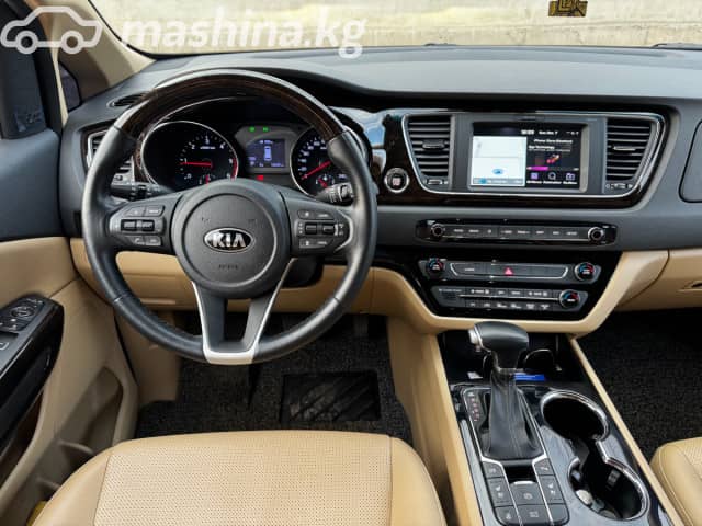 Kia Carnival III 2.2d AT