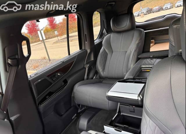 Lexus LX IV 700h 3.5hyb AT 4WD