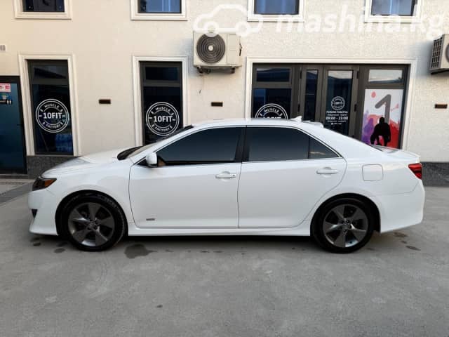 Toyota Camry VII (XV50) 2.5 AT