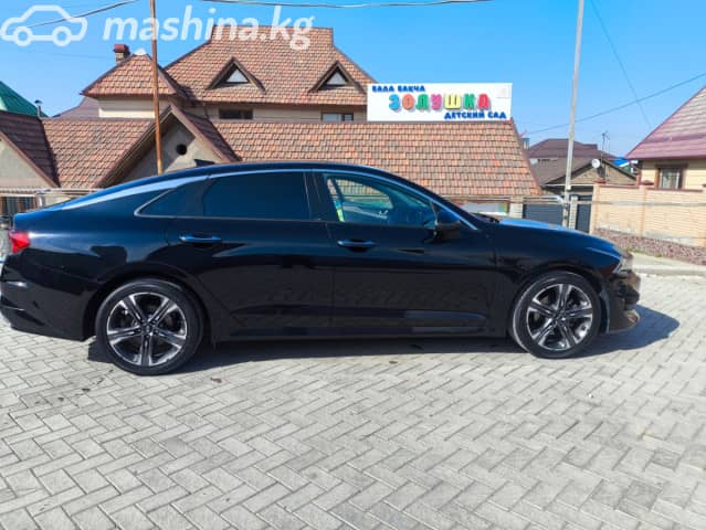 Kia K5 III 2.0 AT