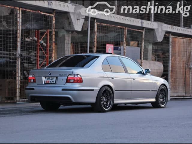 BMW 5 серии IV (E39) Рестайлинг 540i 4.4 AT
