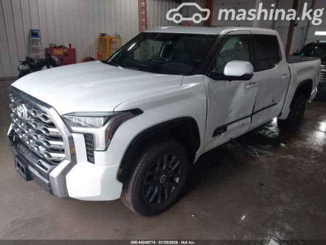 Toyota Tundra III CrewMax 3.5 AT 4WD