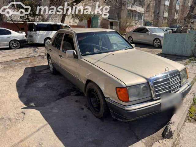 Mercedes-Benz E-Класс I (W124) 220 2.2 MT