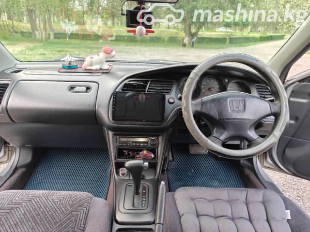 Honda Accord VI 2.0 AT