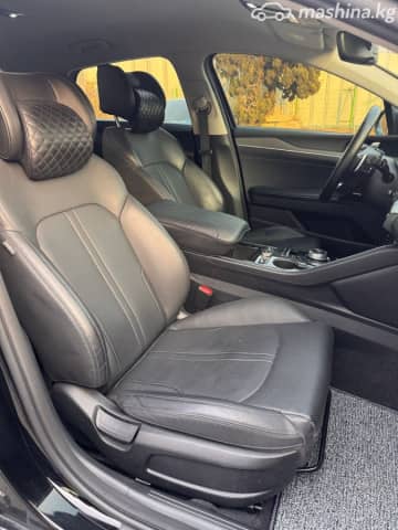 Kia K5 III 1.6 AT
