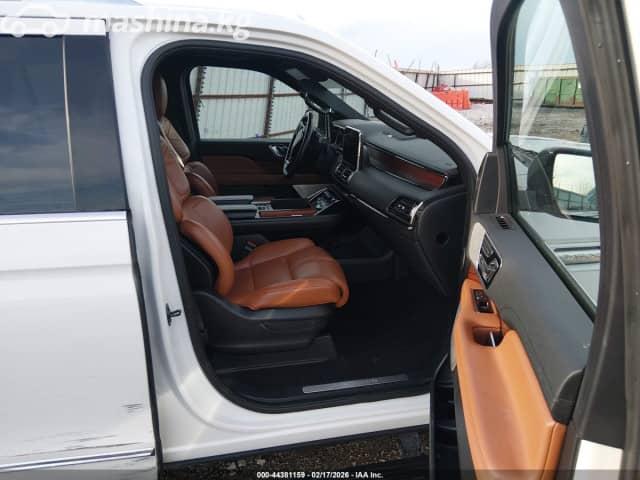 Lincoln Navigator IV L 3.5 AT 4WD