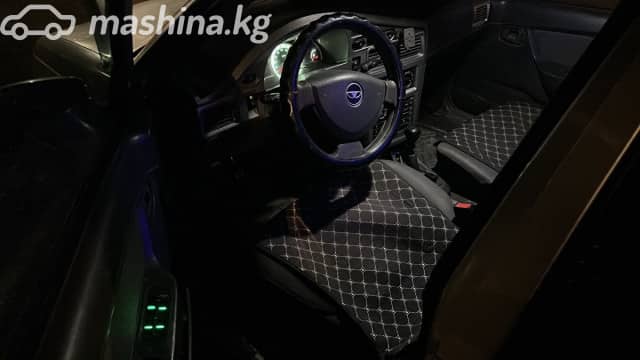 Daewoo Nexia I Рестайлинг 1.6 MT